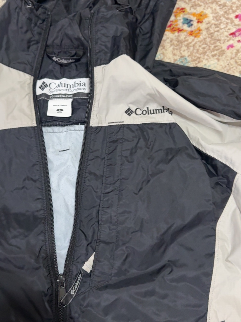Columbia Black & Light Gray Windbreaker Jacket
